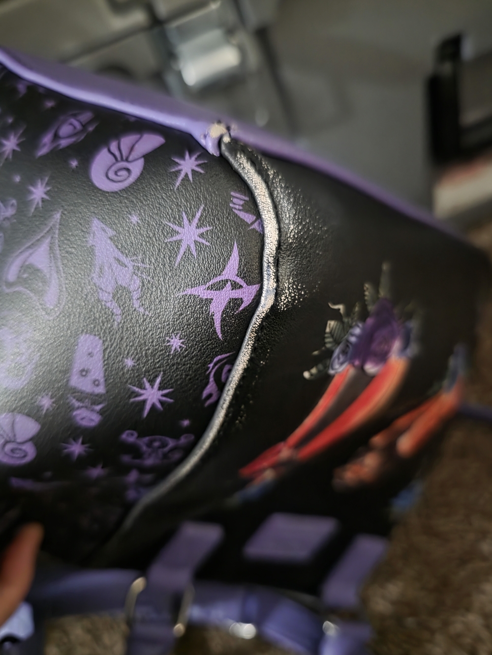 Euc Disney x Loungefly Purple Villain Leatherette Satchel - Scar Design - Picture 6 of 7